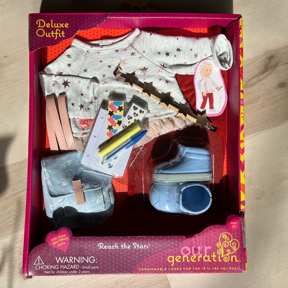 Our Generation Deluxe Casual School Outfit for 18-inch Dolls